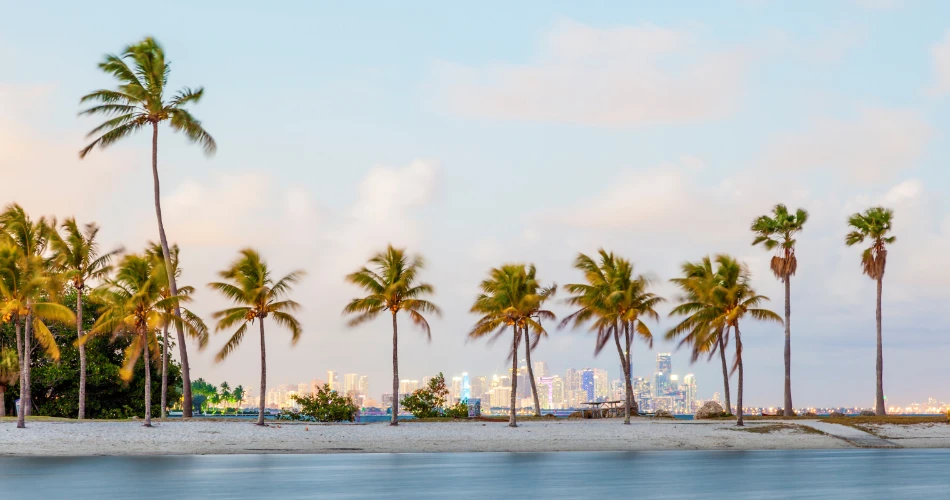Historic Miami Beach: Art Deco & Timeless Architecture