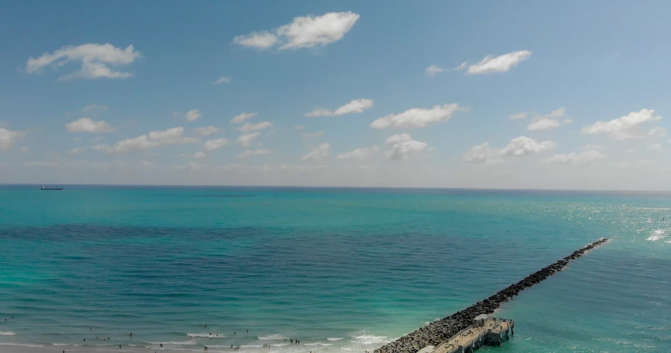 Miami Beach dengan Kaki. Laluan Berjalan Terbaik dengan Pemandangan Laut yang Menakjubkan